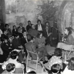 A la festa en motiu de la sortida del disc-homenatge dels Setze Jutges a Felanitx, 1965